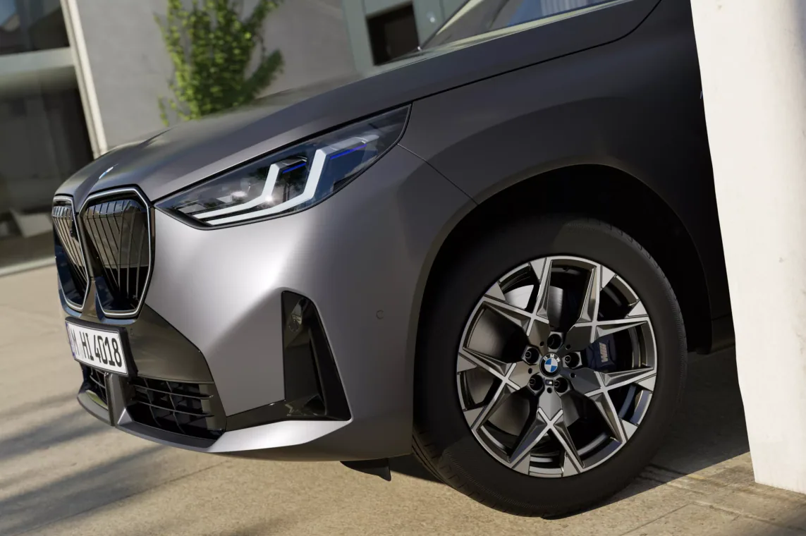19인치 M 라이트 알로이 휠 BMW 코리아 공식 이미지